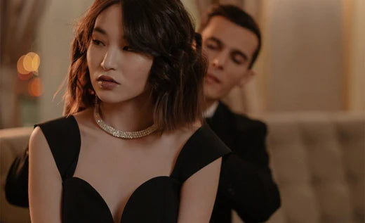 What Is The Traditional First Anniversary Gift?