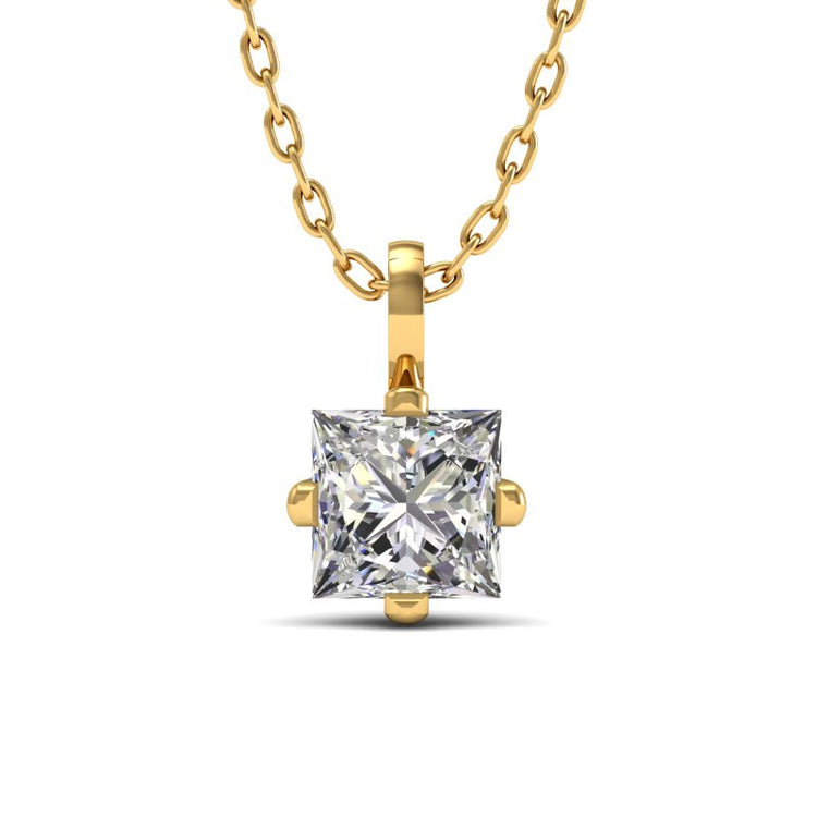 princess pendant in 18k yellow gold