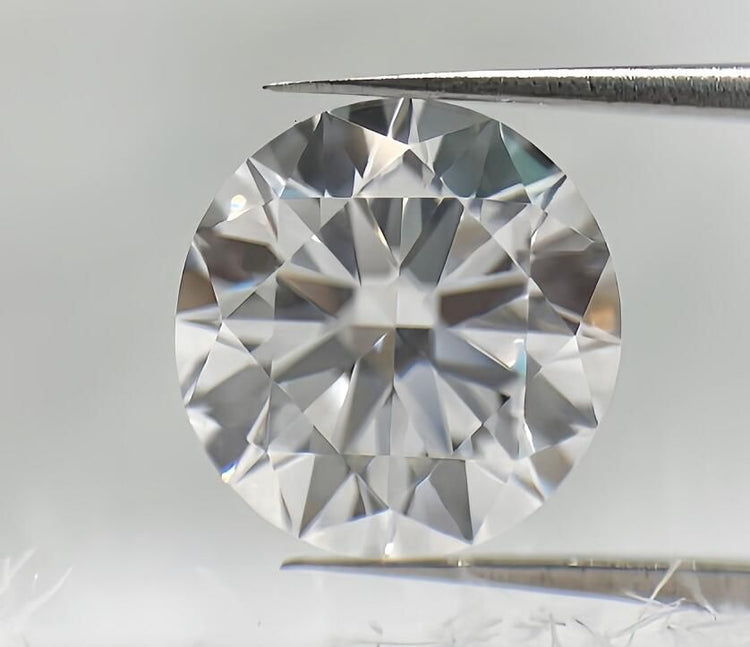 1.0 Carat Round Shape Natural Diamond