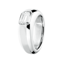white gold - emerald
